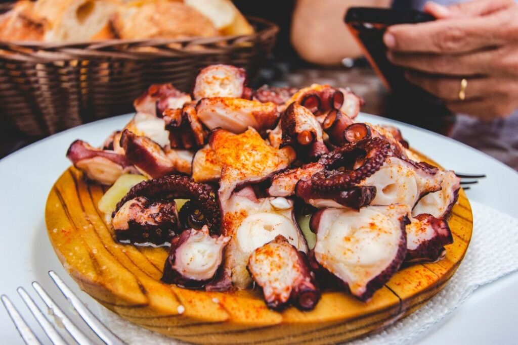comer pulpo en Melide